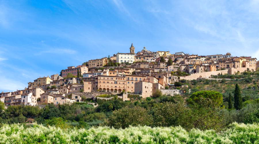 Nejlepší nabídky pronájmu aut v Trevi